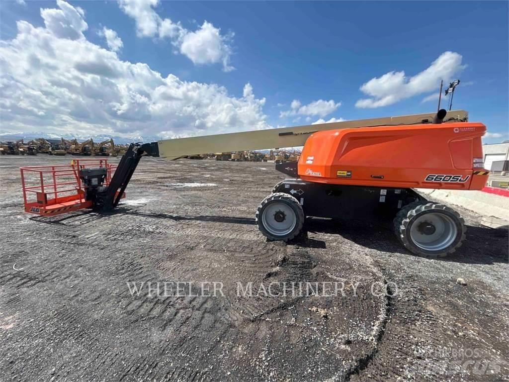 JLG 660SJ SP Alkūniniai keltuvai