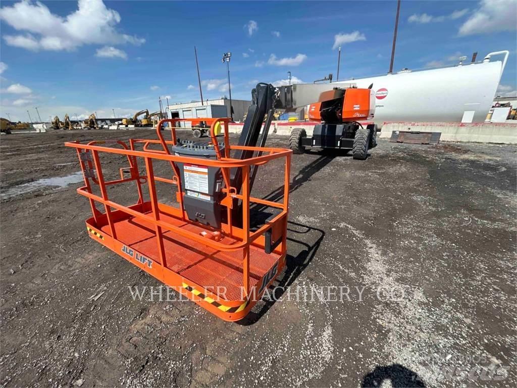 JLG 660SJ SP Alkūniniai keltuvai