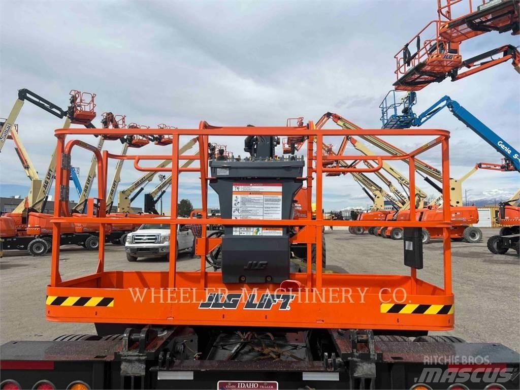 JLG 660SJ SP Alkūniniai keltuvai
