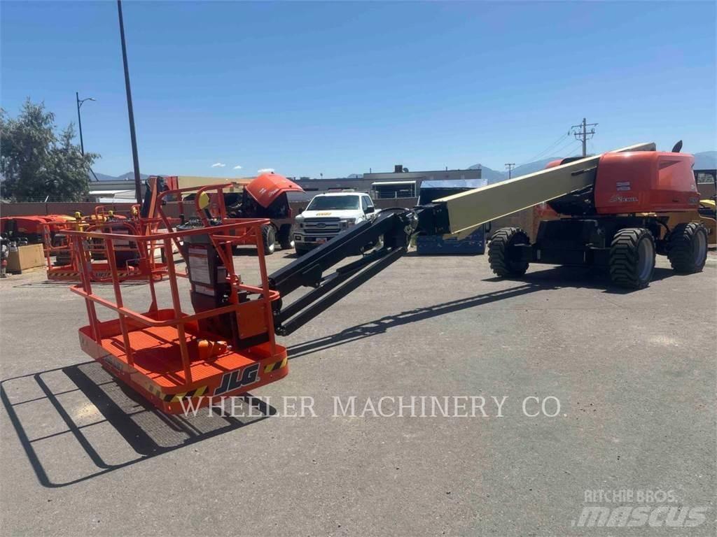 JLG 660SJ SP Alkūniniai keltuvai