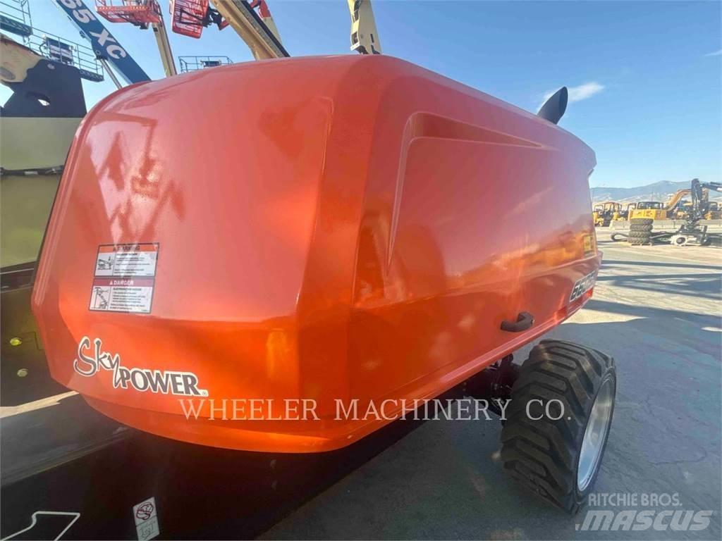 JLG 660SJ SP Alkūniniai keltuvai