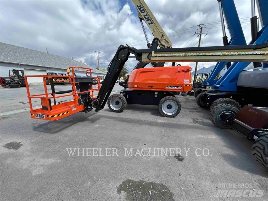 JLG 660SJ SP Alkūniniai keltuvai