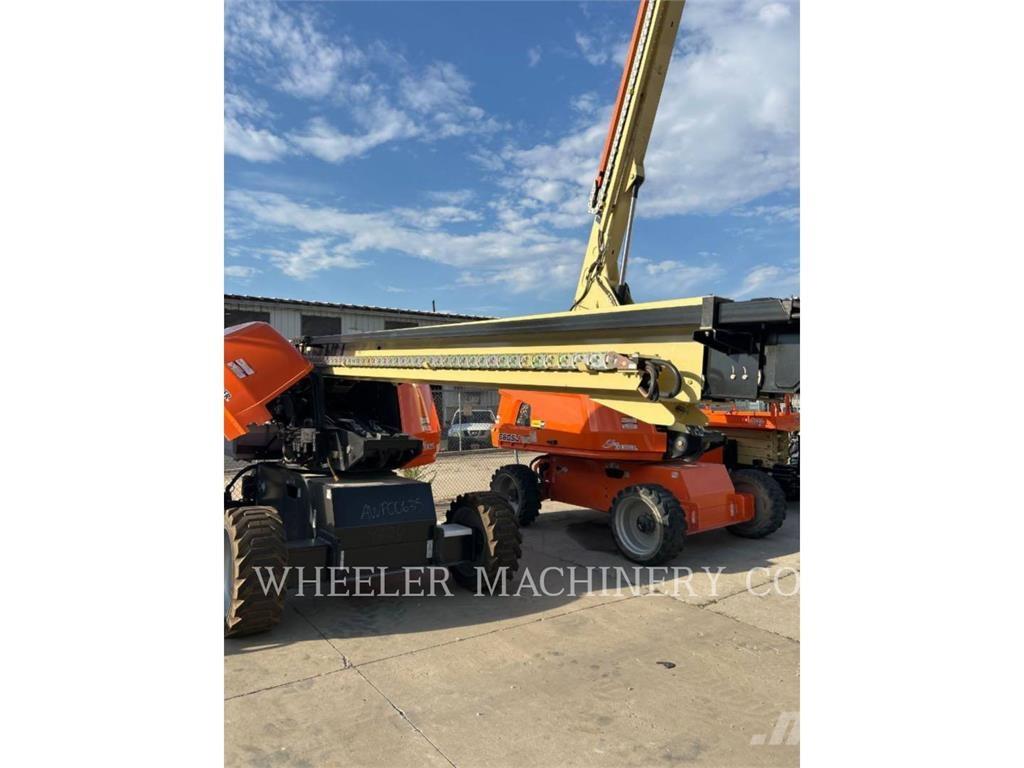 JLG 660SJ SP Alkūniniai keltuvai