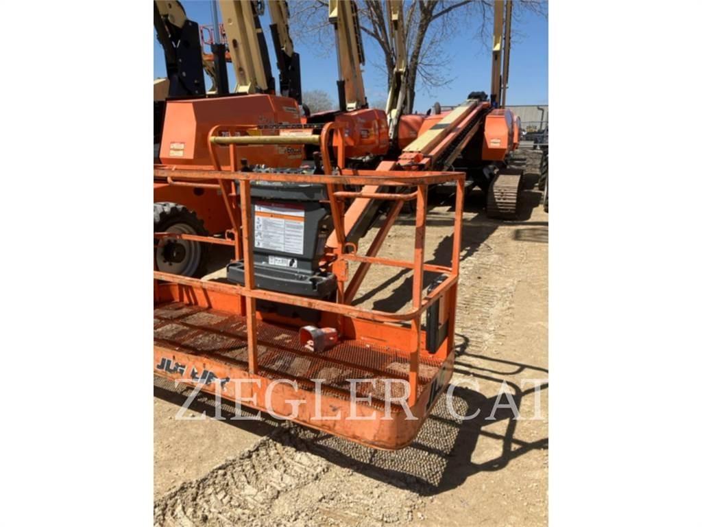JLG 660SJC Alkūniniai keltuvai