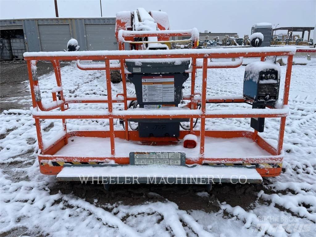 JLG 670SJ SL Alkūniniai keltuvai