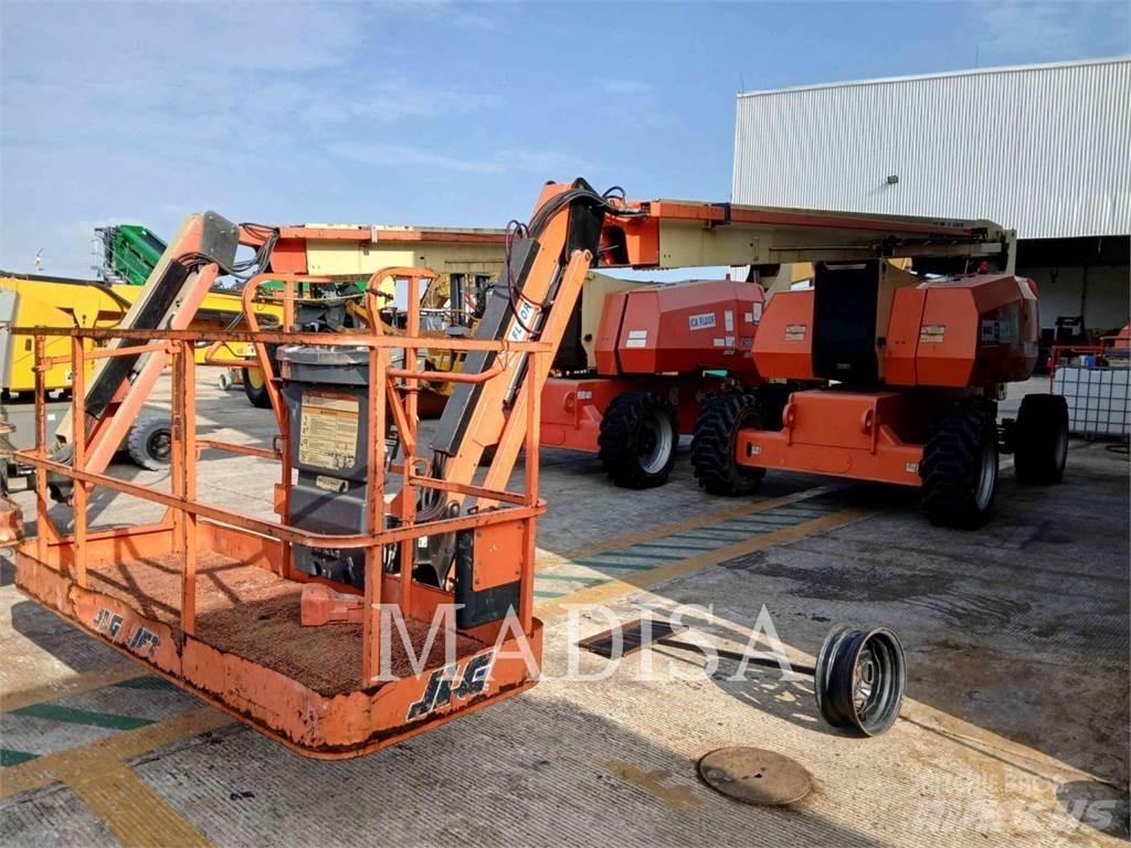 JLG 800 AJ Alkūniniai keltuvai