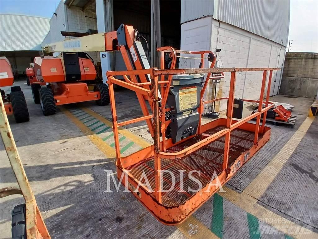 JLG 800 AJ Alkūniniai keltuvai
