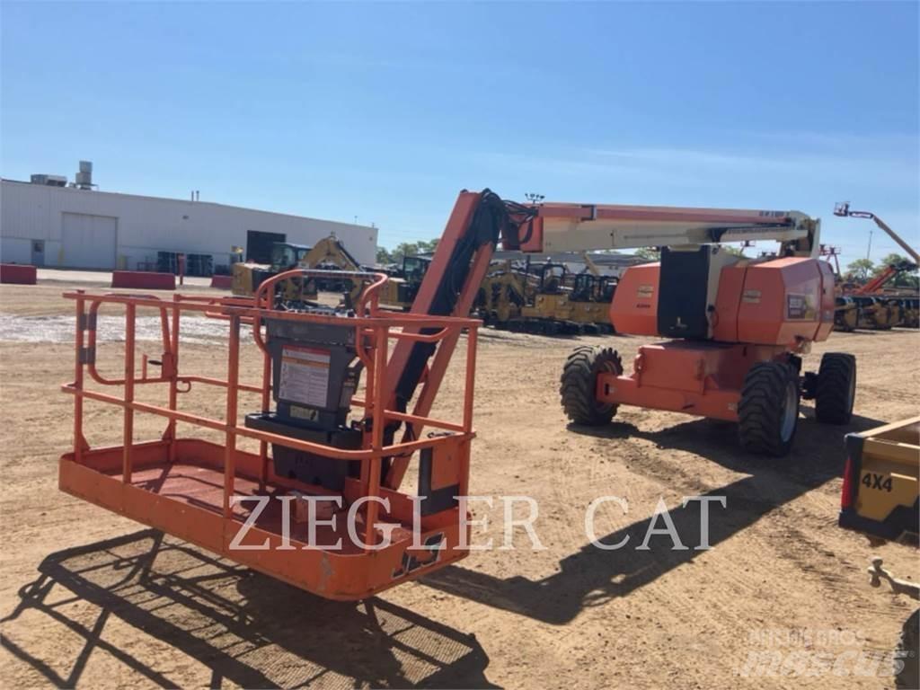 JLG 800AJ Alkūniniai keltuvai