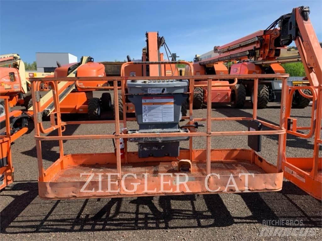 JLG 800AJ Alkūniniai keltuvai