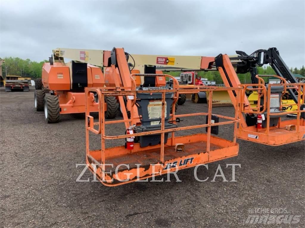 JLG 800AJ Alkūniniai keltuvai