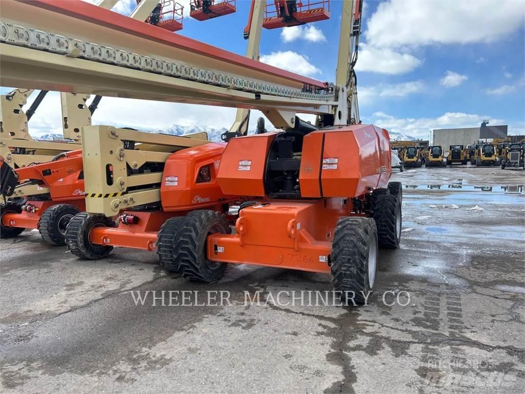 JLG 860SJ SP Alkūniniai keltuvai