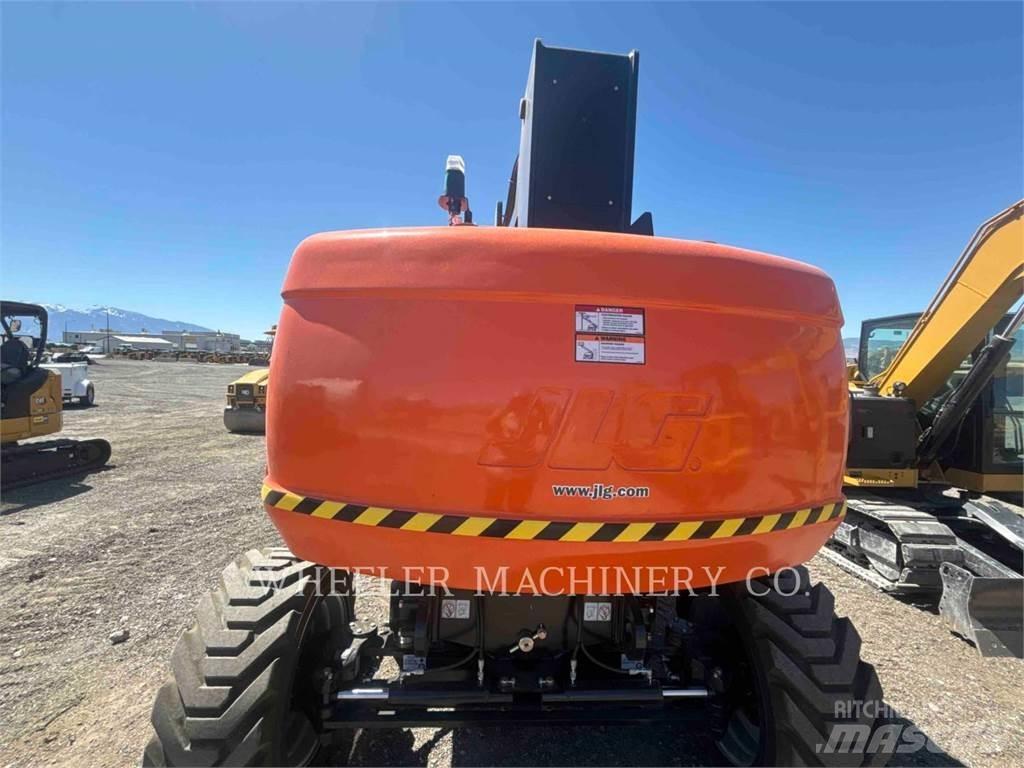 JLG 860SJ SP Alkūniniai keltuvai