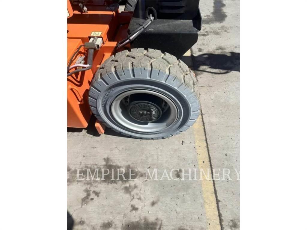 JLG E300AJP Alkūniniai keltuvai