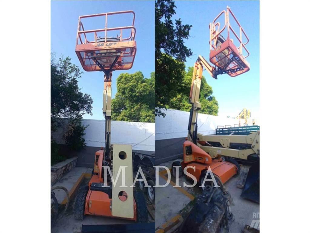 JLG E450AJ Alkūniniai keltuvai