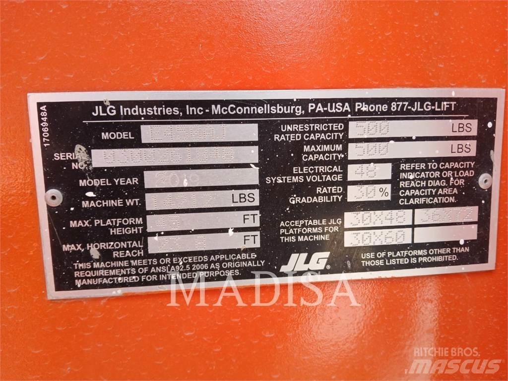 JLG E450AJ Alkūniniai keltuvai