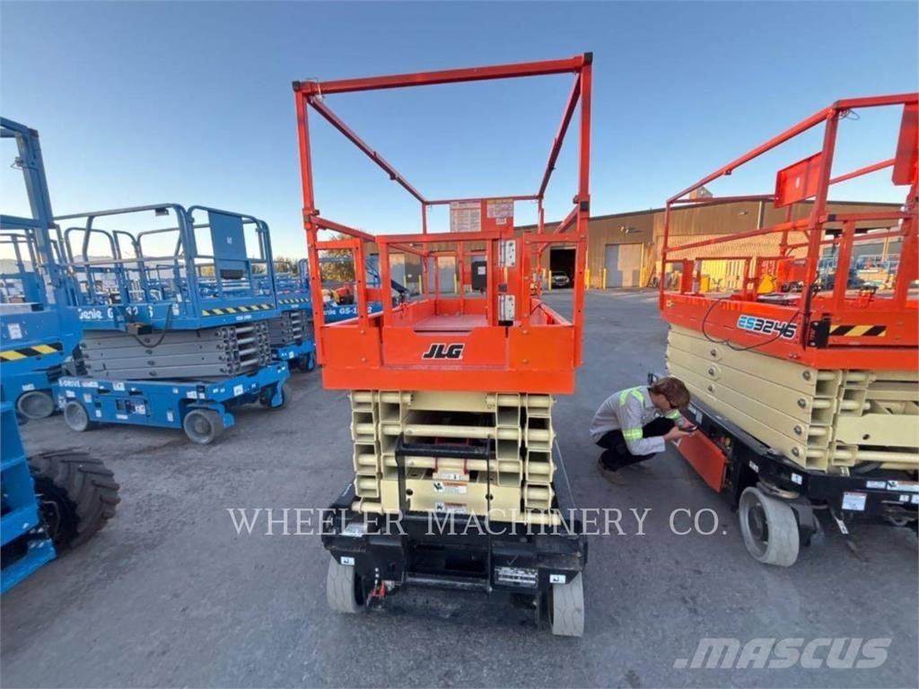 JLG ES3246 Žirkliniai keltuvai