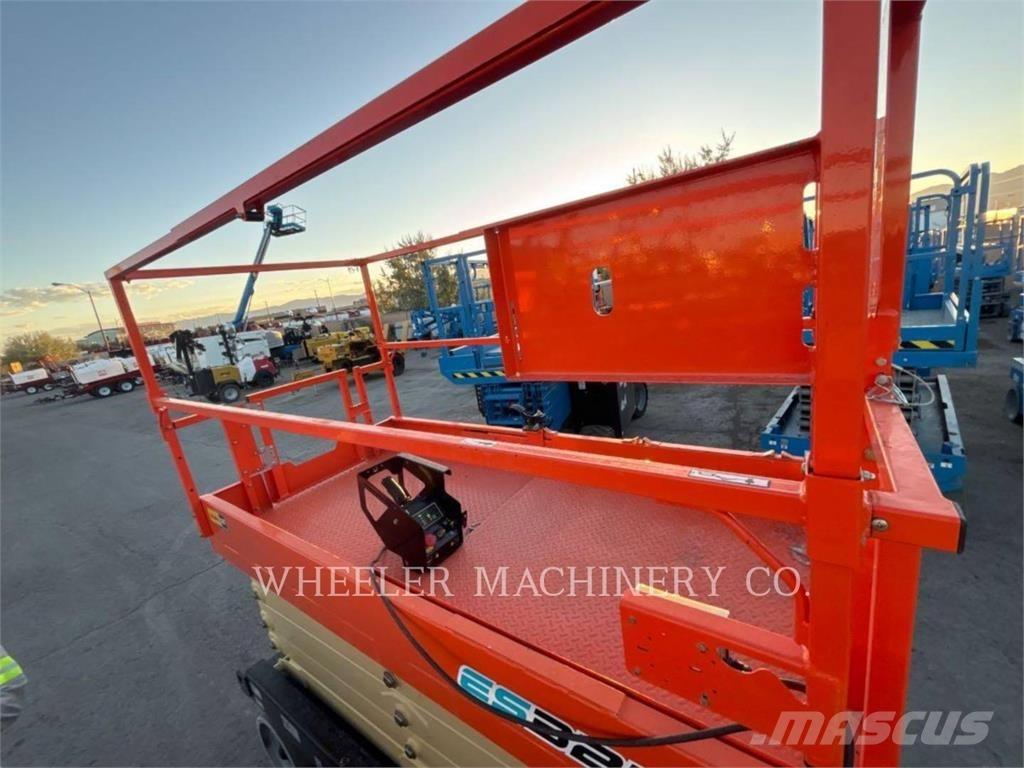 JLG ES3246 Žirkliniai keltuvai