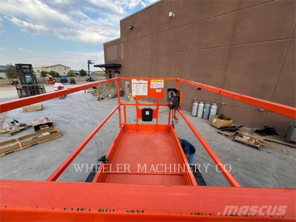 JLG ES3246 Žirkliniai keltuvai