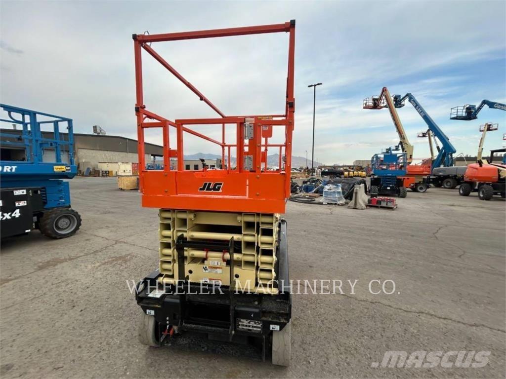 JLG ES3246 Žirkliniai keltuvai