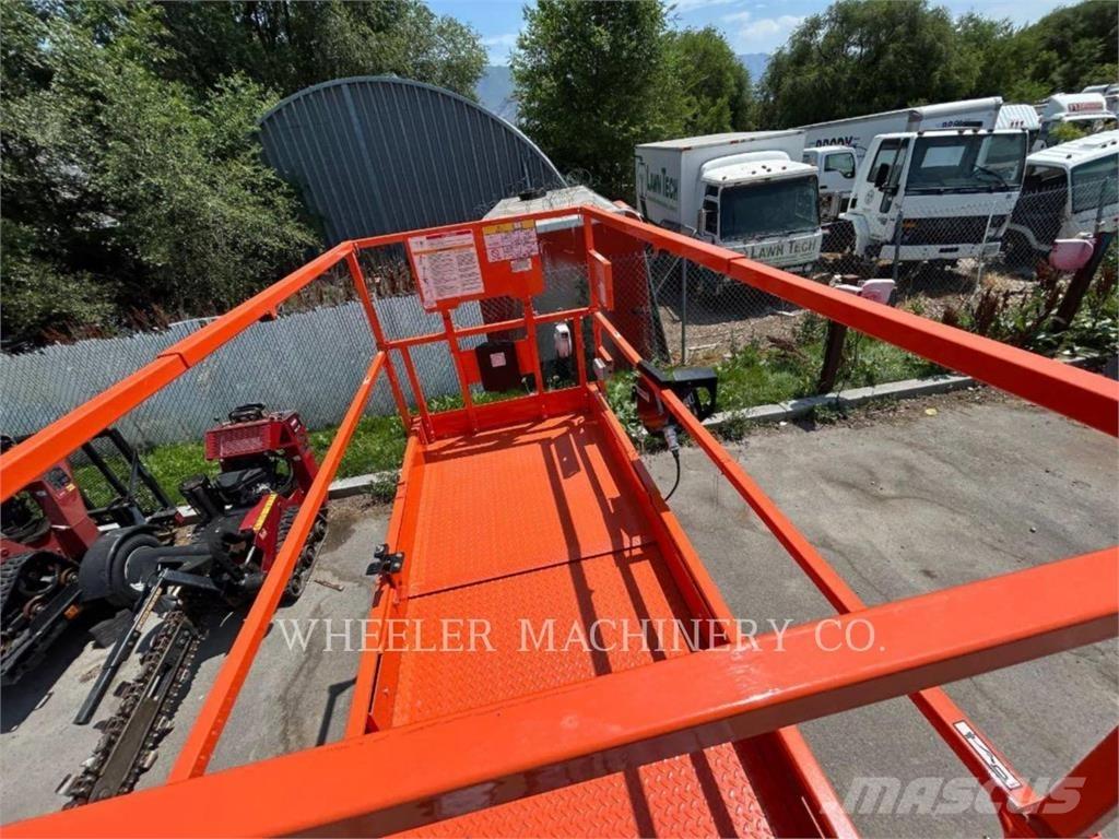 JLG ES3246 Žirkliniai keltuvai