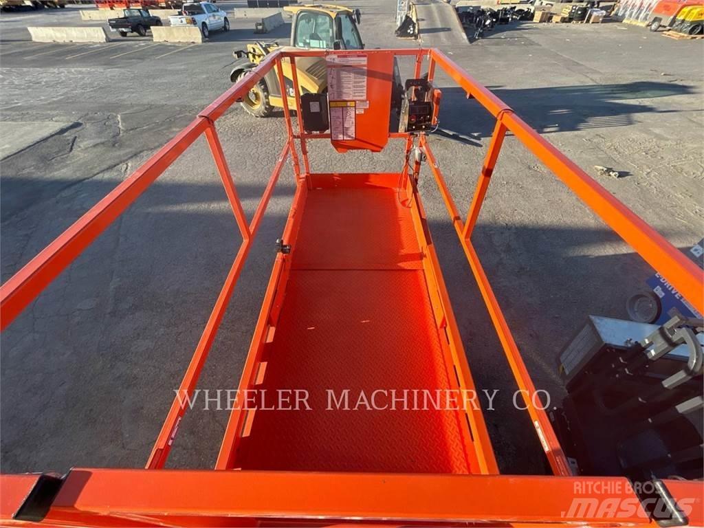 JLG R4045 Žirkliniai keltuvai