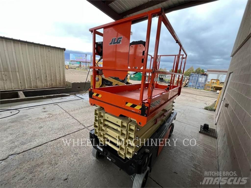 JLG R4045 Žirkliniai keltuvai