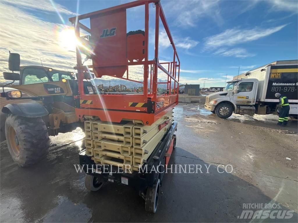 JLG R4045 Žirkliniai keltuvai