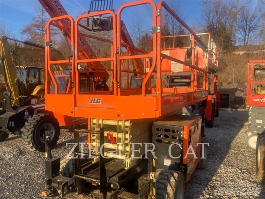 JLG RT3369 Žirkliniai keltuvai