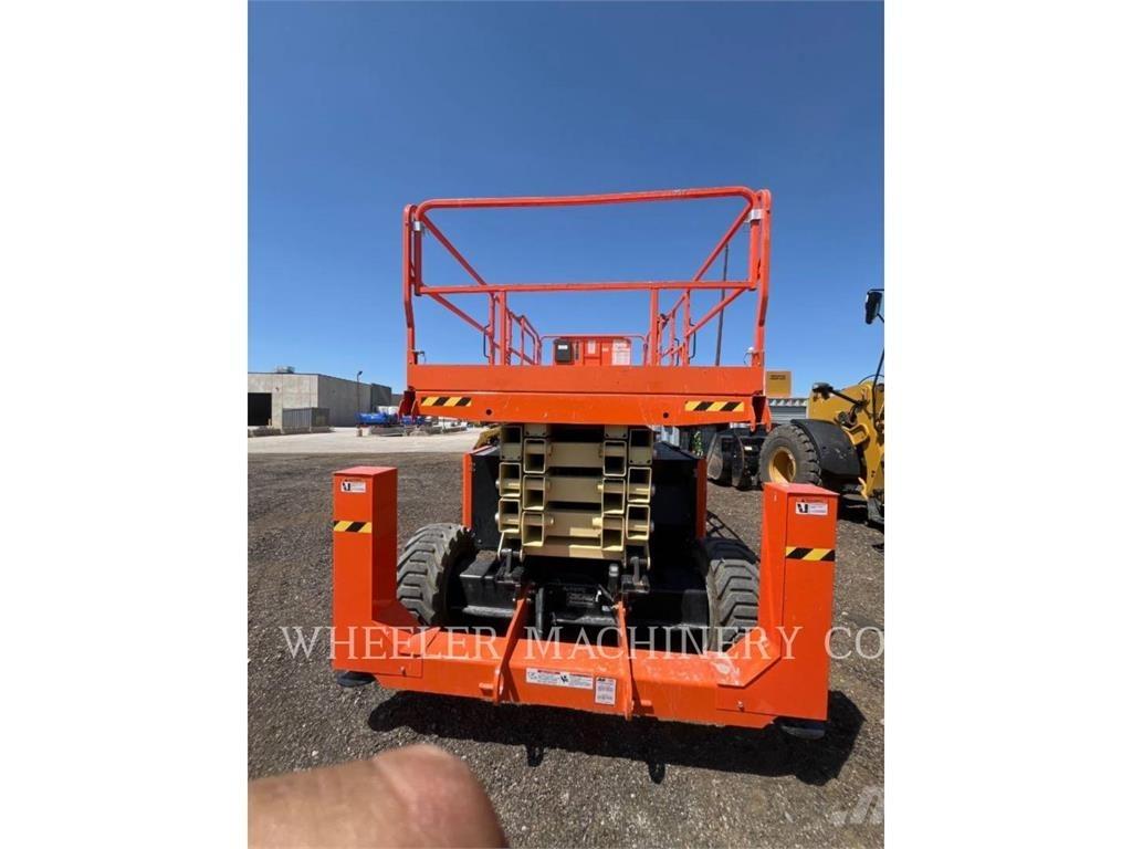 JLG RT4394 Žirkliniai keltuvai