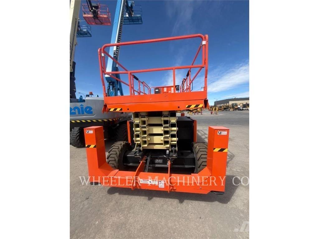 JLG RT4394 Žirkliniai keltuvai