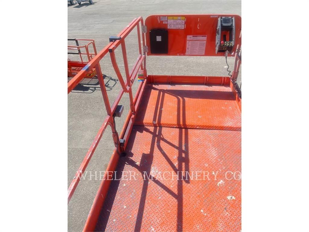 JLG RT4769 Žirkliniai keltuvai
