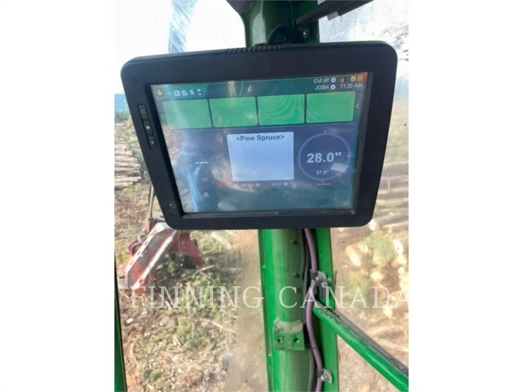 John Deere 2154G Ekskavatoriai