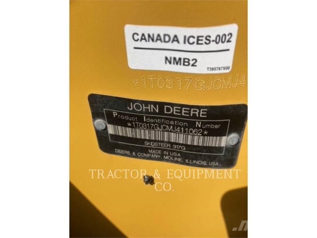 John Deere 317G Krautuvai su šoniniu pasukimu