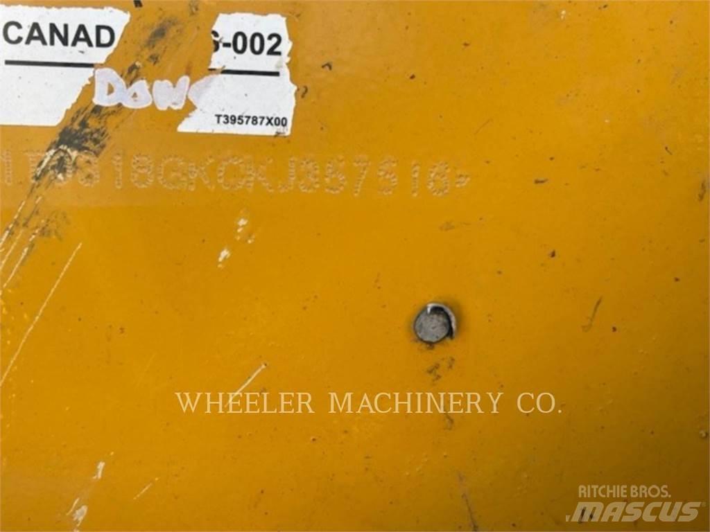 John Deere 318G SSL Krautuvai su šoniniu pasukimu