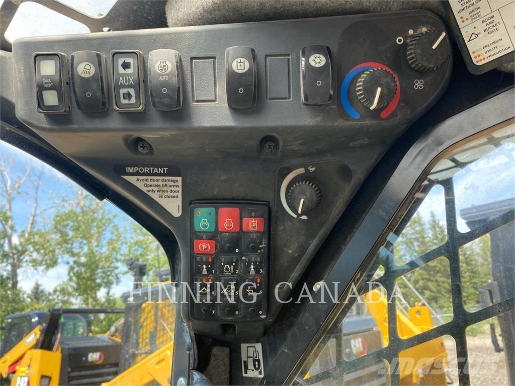 John Deere 325G Vikšriniai krautuvai