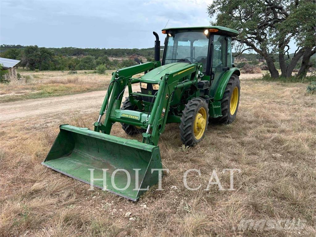 John Deere 5075E Traktoriai