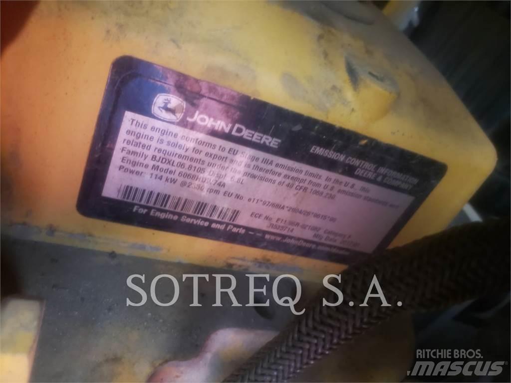 John Deere 524K Naudoti ratiniai krautuvai