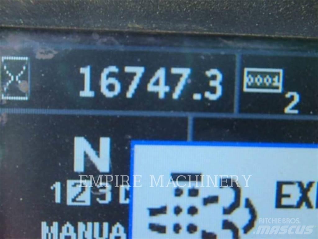 John Deere 624K Naudoti ratiniai krautuvai