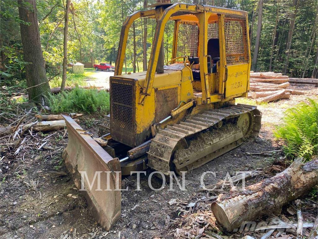 John Deere 650G Vikšriniai buldozeriai