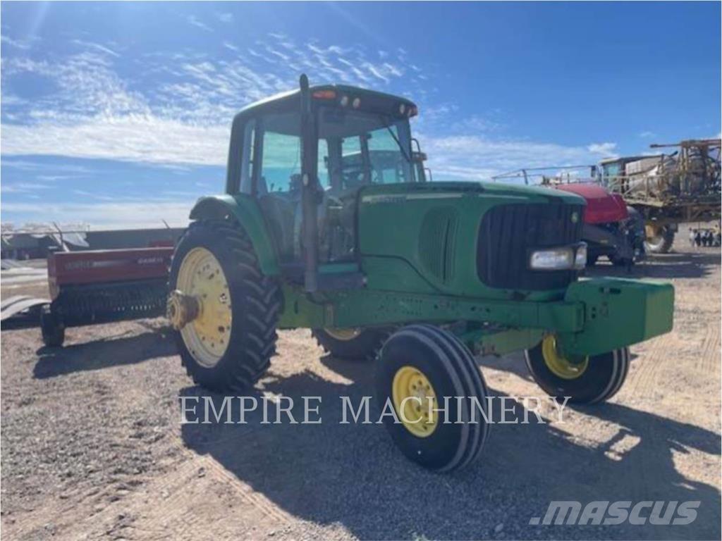 John Deere 7420 Traktoriai