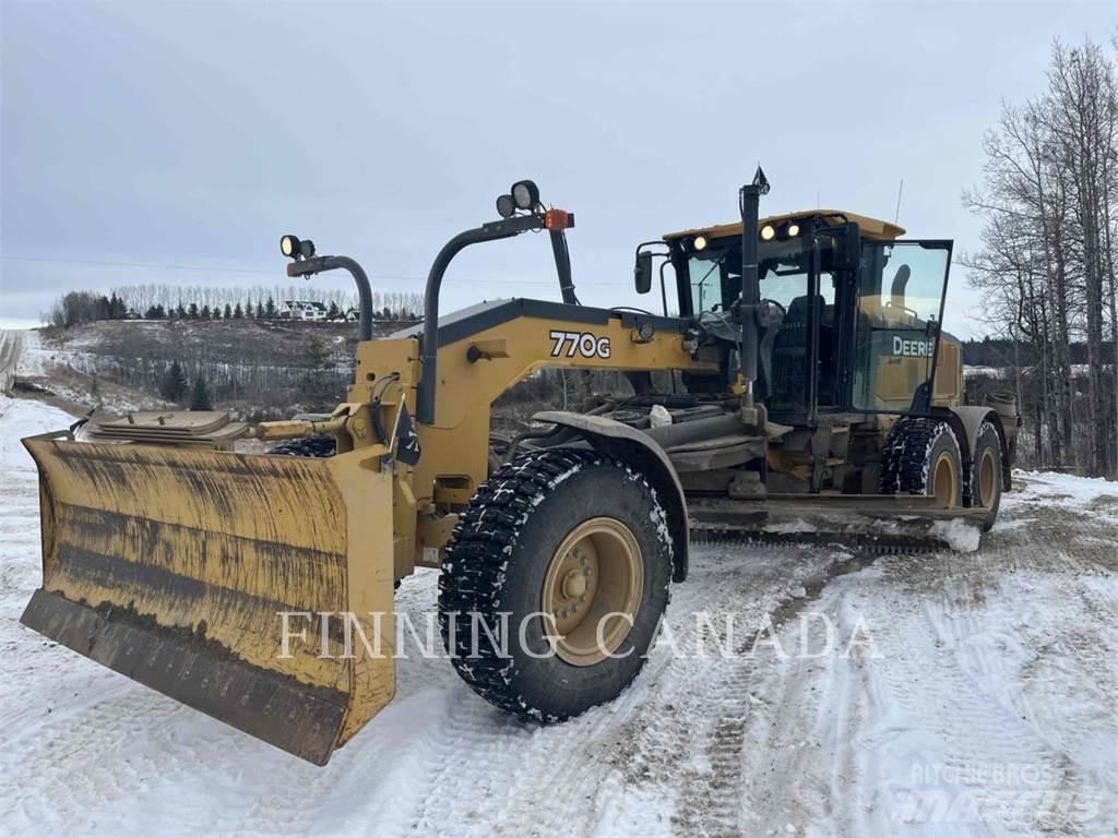 John Deere 770G Greideriai
