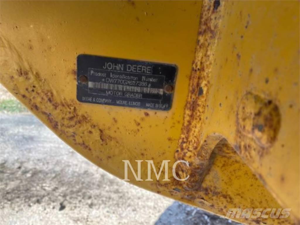 John Deere 770G_JD Greideriai