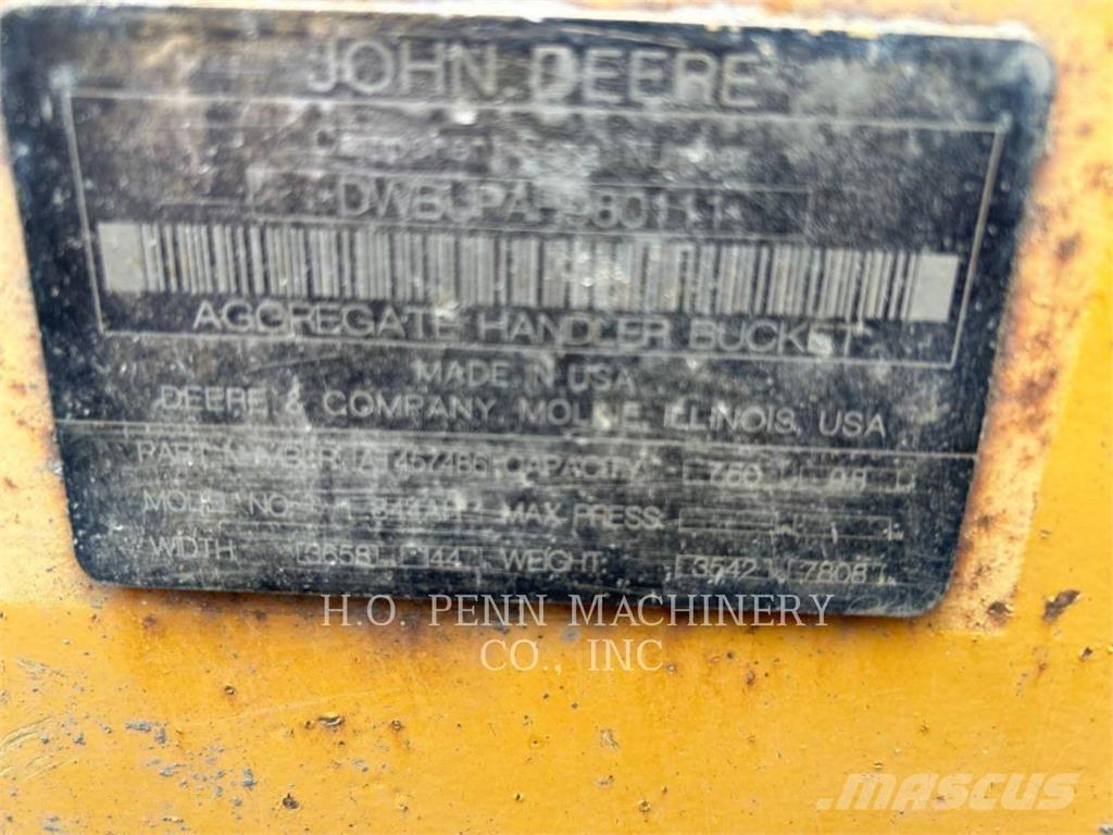 John Deere 844 Naudoti ratiniai krautuvai