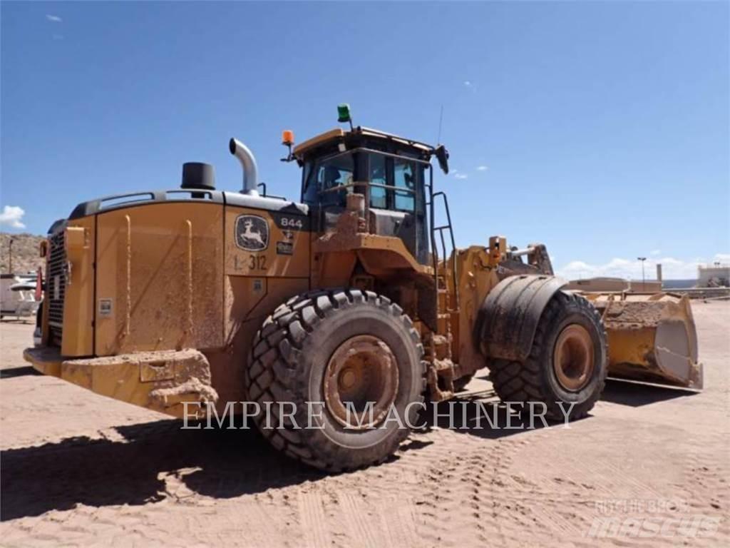 John Deere 844P Naudoti ratiniai krautuvai