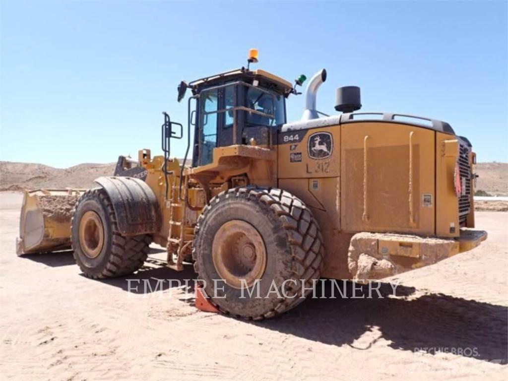 John Deere 844P Naudoti ratiniai krautuvai