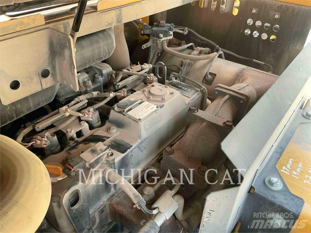 John Deere 85G Vikšriniai ekskavatoriai