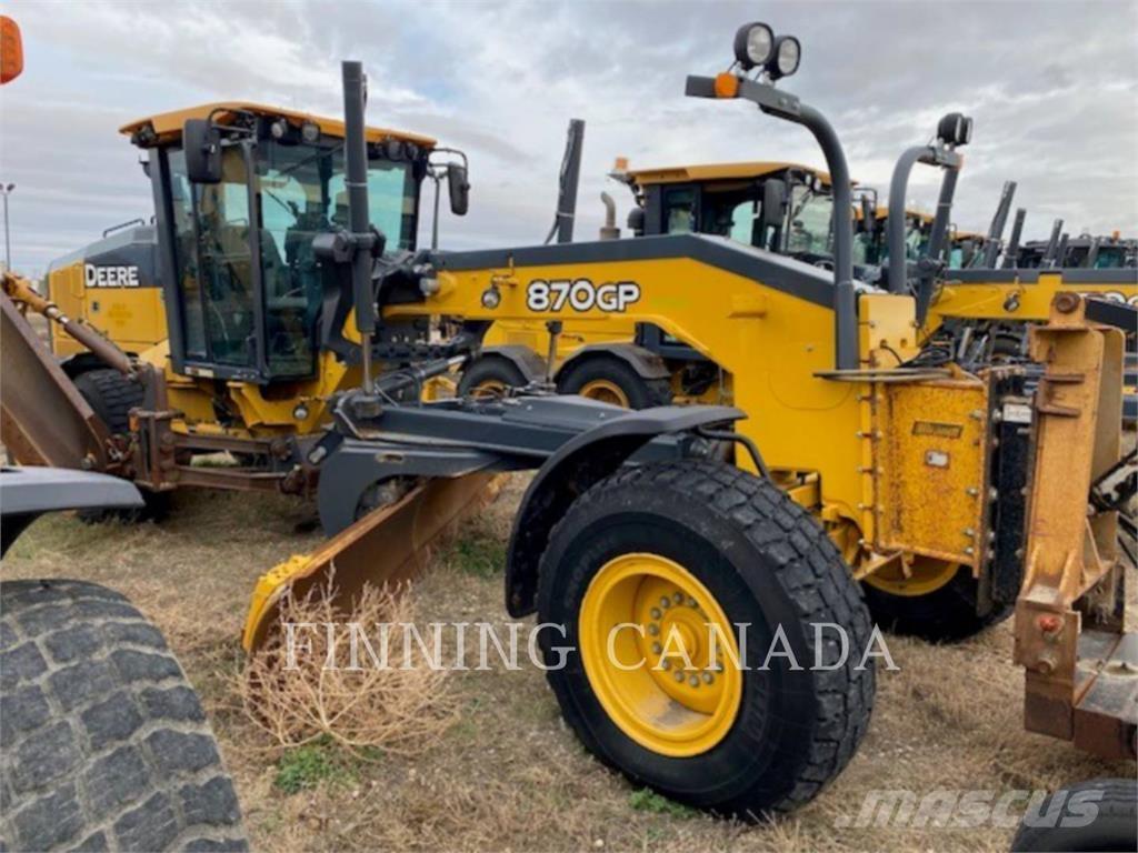 John Deere 870GP Greideriai