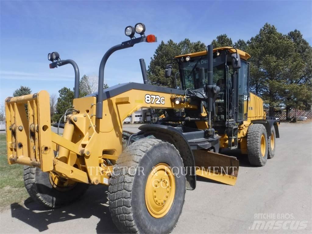 John Deere 872G Greideriai