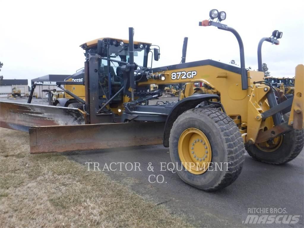 John Deere 872GP Greideriai