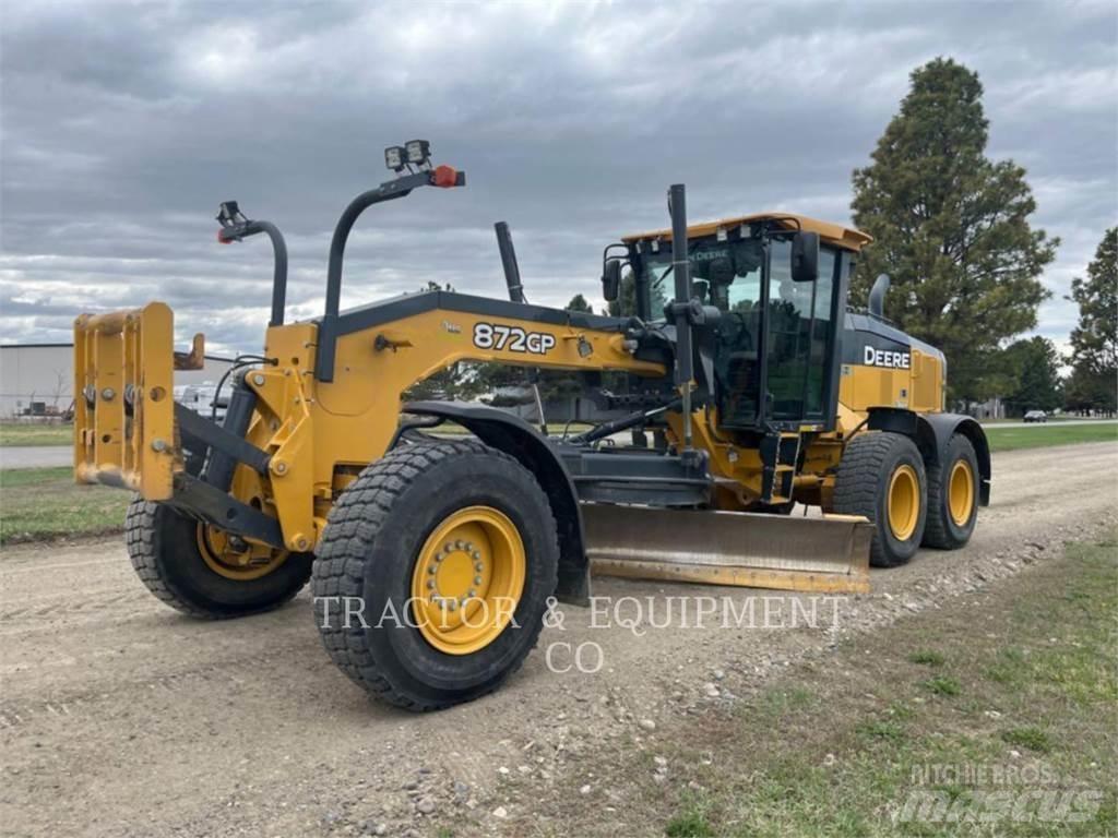 John Deere 872GP Greideriai